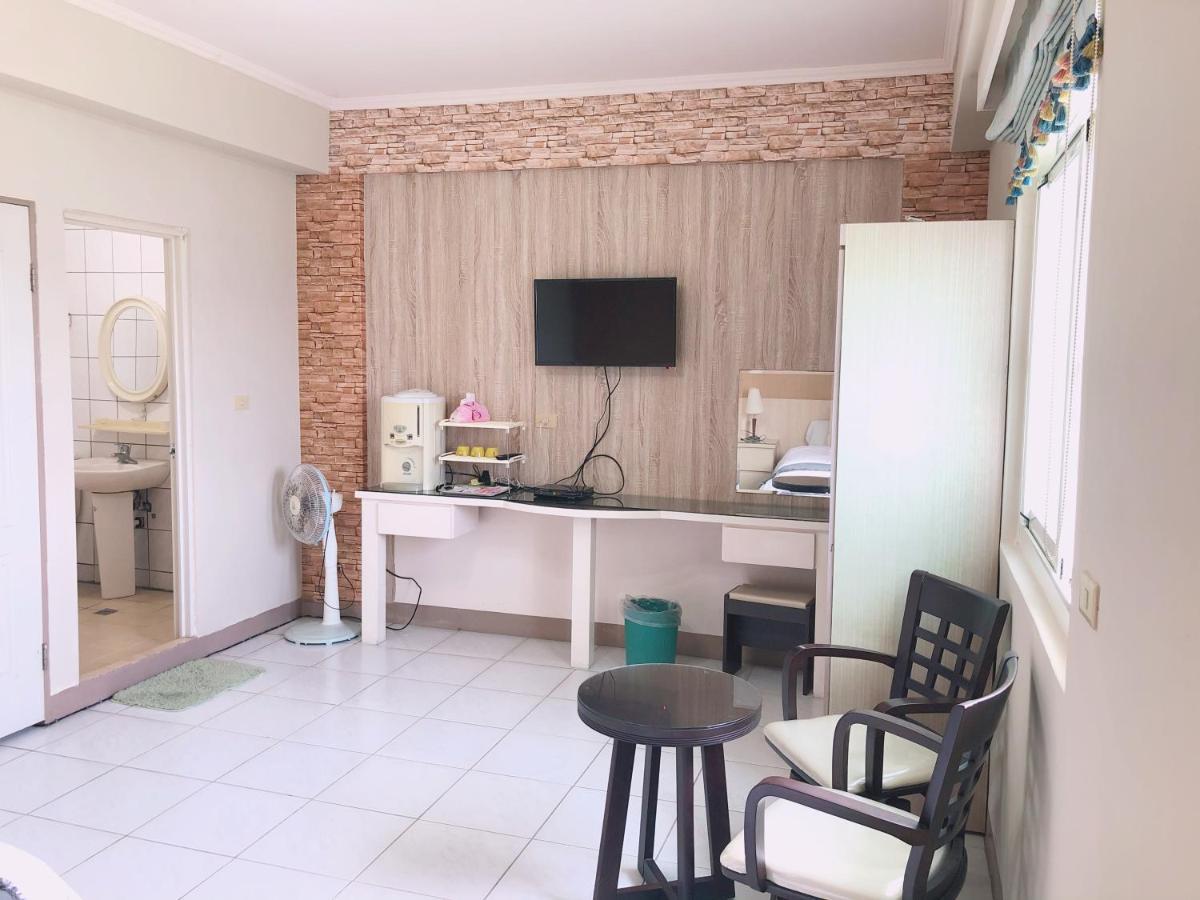 Chia Yun Homestay Luodong Exterior foto