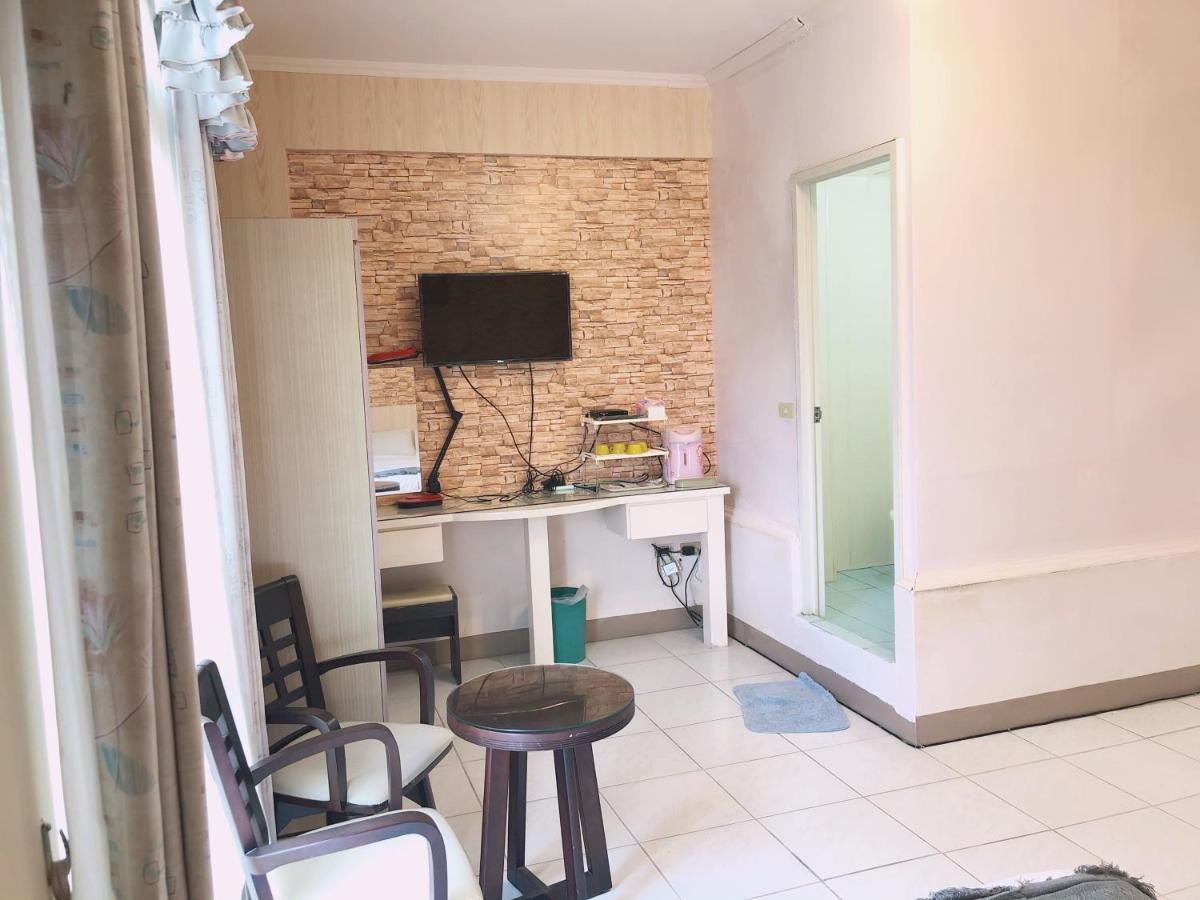 Chia Yun Homestay Luodong Exterior foto